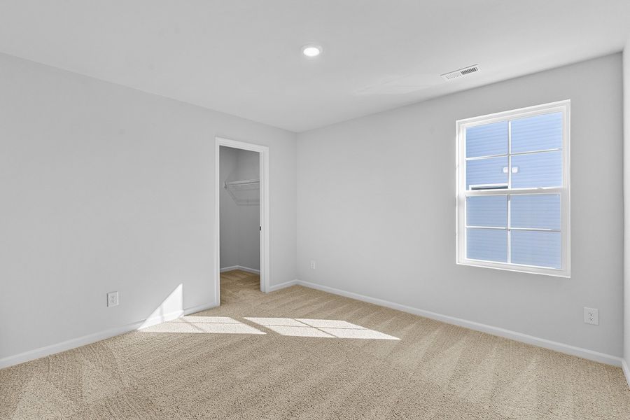 Spacious, unfurnished interior of a new home in Fieldstone, Lexington (Image 32). Spacious, unfurnished interior of a new home in Fieldstone, Lexington (Image 32).