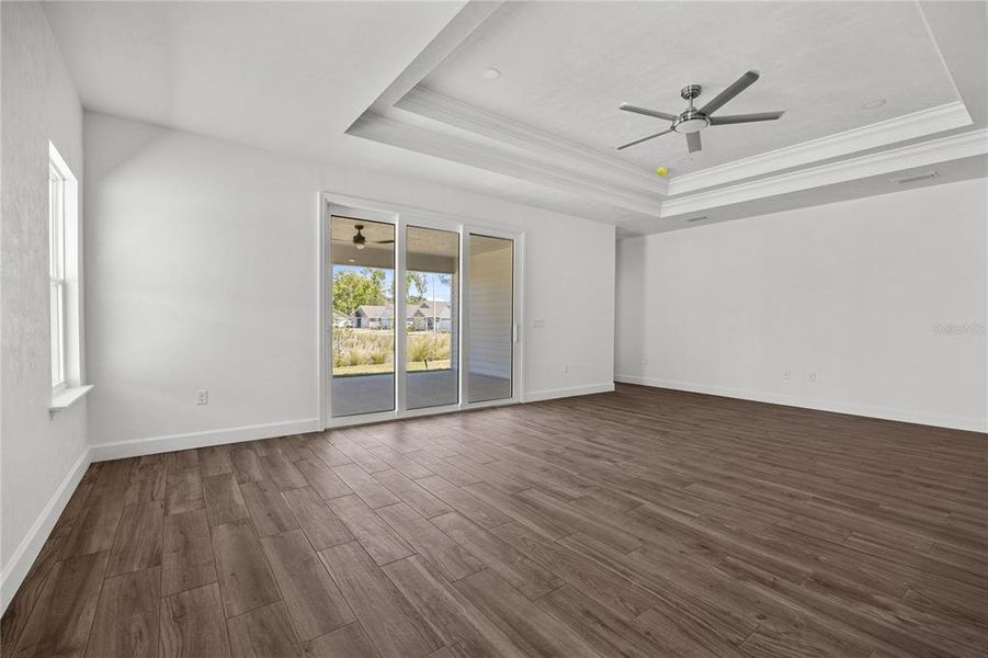 Spacious, unfurnished interior of a new home in , Gainesville (Image 28).