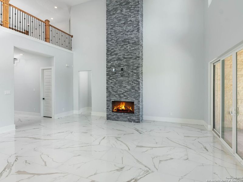 Spacious, unfurnished interior of a new home in , Spring Branch (Image 34).