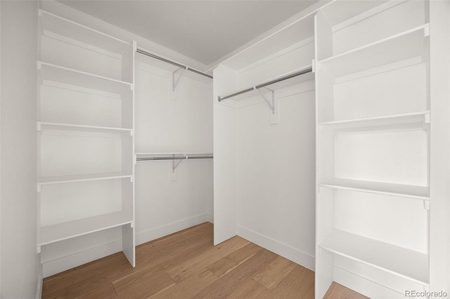 Spacious, unfurnished interior of a new home in , Denver (Image 20).