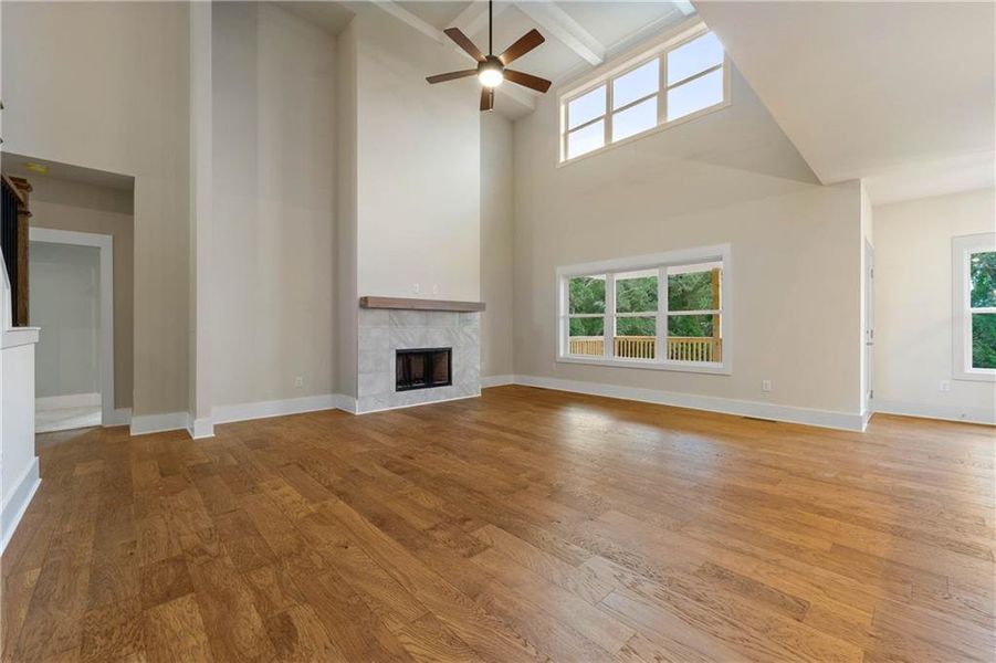 Spacious, unfurnished interior of a new home in Steeplechase, Hoschton (Image 33).
