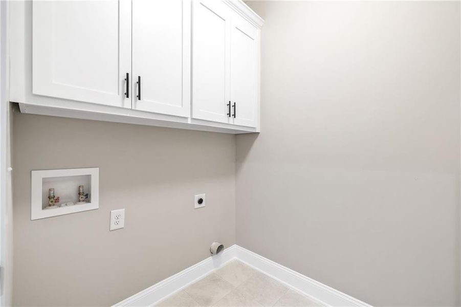 Spacious, unfurnished interior of a new home in , Jefferson (Image 33).