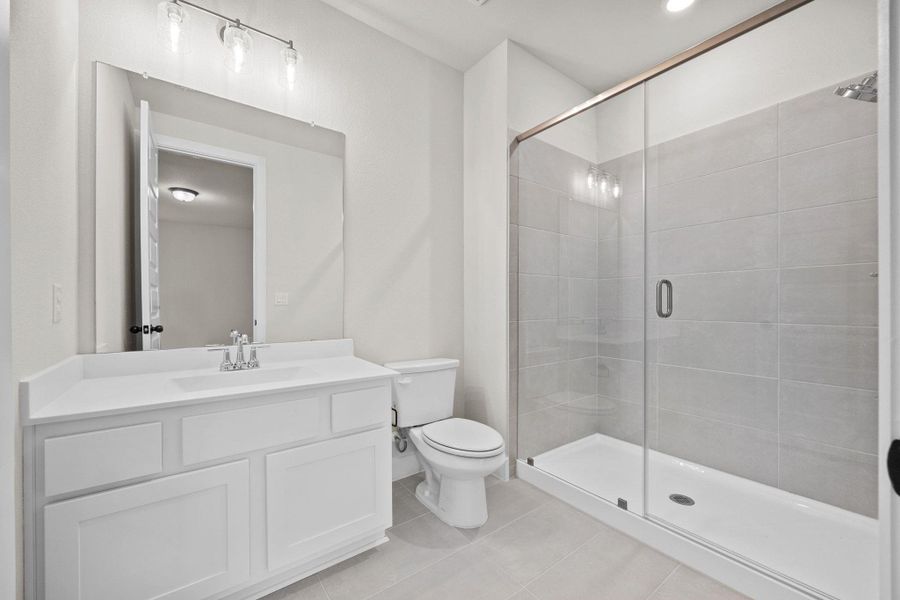 Representative image. Features, specifications, selections and colors may vary. Representative image. Features, specifications, selections and colors may vary.