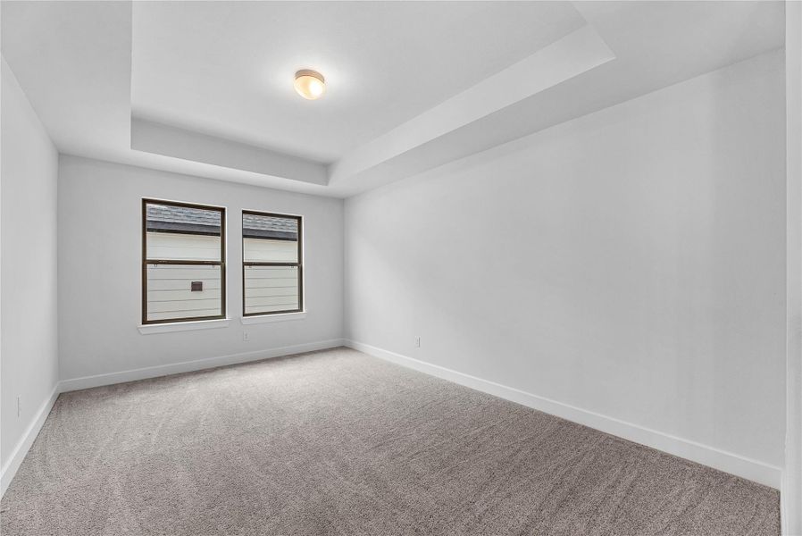 Spacious, unfurnished interior of a new home in Sunterra (Katy ISD), Katy (Image 11). Spacious, unfurnished interior of a new home in Sunterra (Katy ISD), Katy (Image 11).