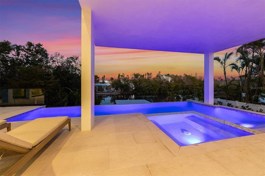 Furnished interior view inside a new home in , Holmes Beach (Image 31).