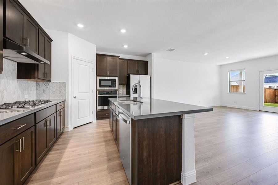 1453 Zapateado Way ~ Ready Now