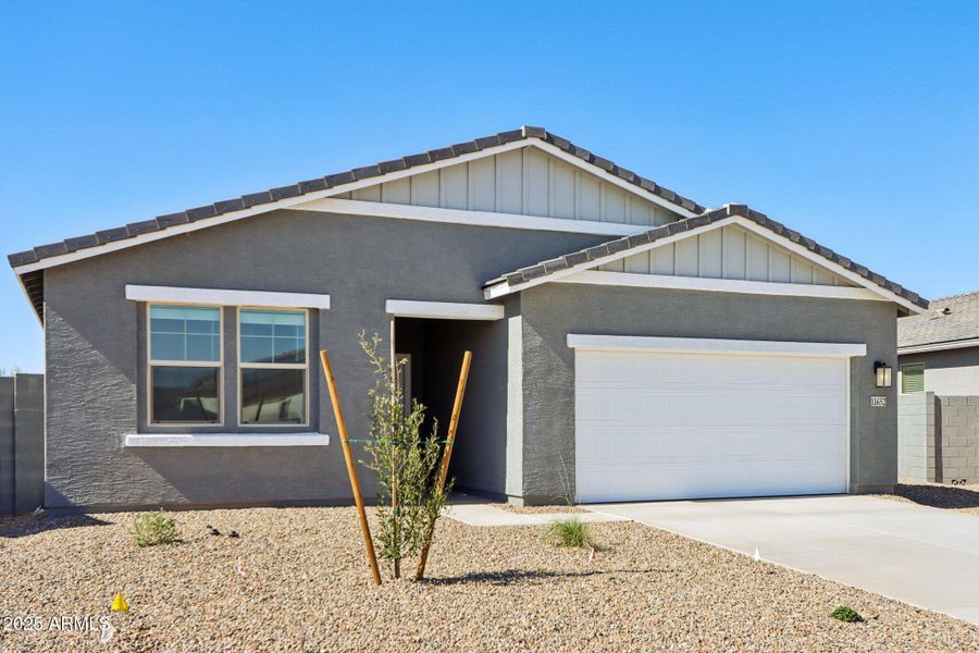 5-web-or-mls-N Eva Ln-S2510-005 5-web-or-mls-N Eva Ln-S2510-005