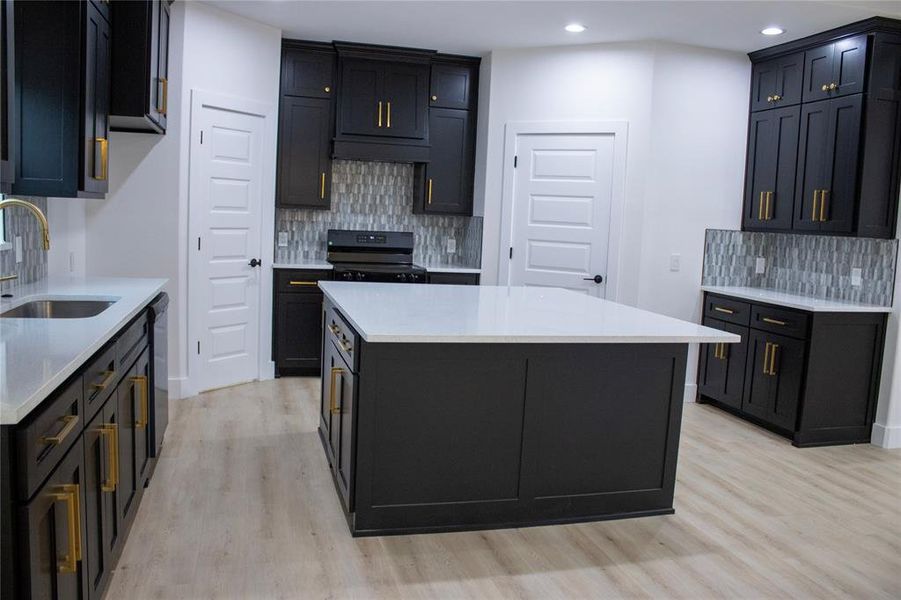 Furnished interior view inside a new home in , Glenn Heights (Image 8).