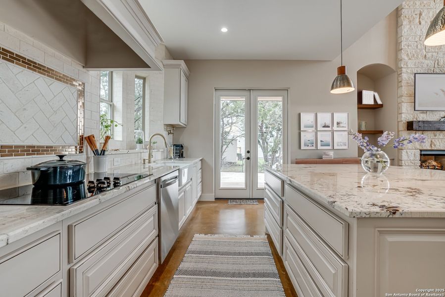 Furnished interior view inside a new home in , Canyon Lake (Image 13). Furnished interior view inside a new home in , Canyon Lake (Image 13).