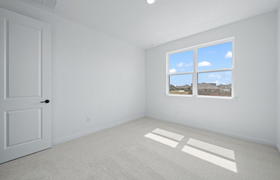 Representative unfurnished interior of a home built from the Electra by Pulte Homes in Kuempel Farms, Pflugerville (Image 17).