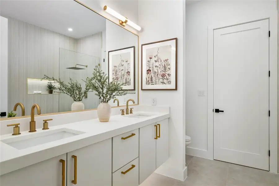 Furnished interior view inside a new home in , Dallas (Image 7). Furnished interior view inside a new home in , Dallas (Image 7).