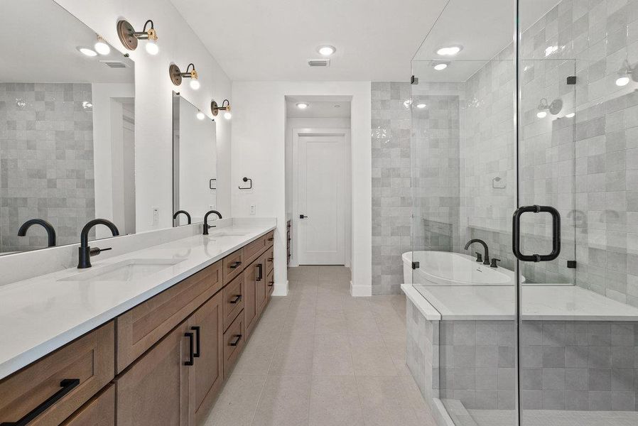 Furnished interior view inside a new home in The Grove, Austin (Image 14). Furnished interior view inside a new home in The Grove, Austin (Image 14).