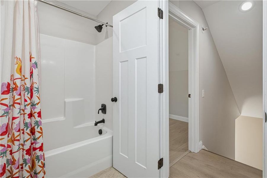 Furnished interior view inside a new home in , Dahlonega (Image 17).