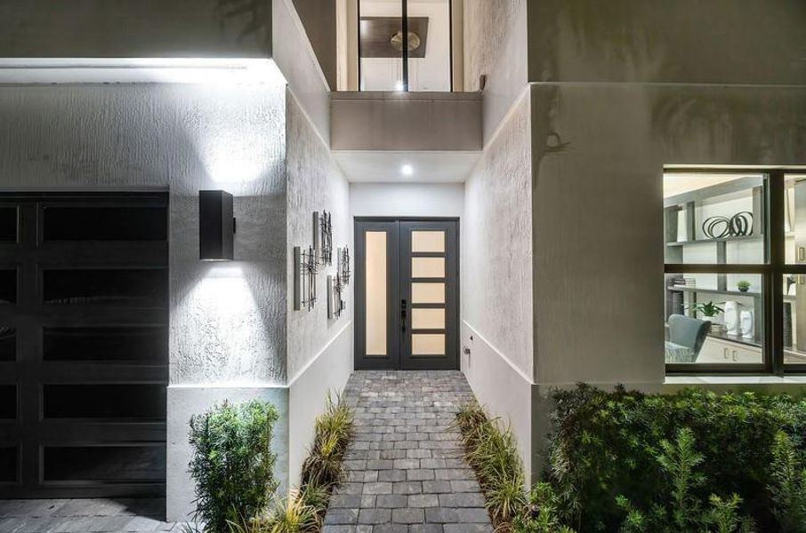 Exterior details and patio area of a home in , Palm Beach Gardens (Image 26). Exterior details and patio area of a home in , Palm Beach Gardens (Image 26).