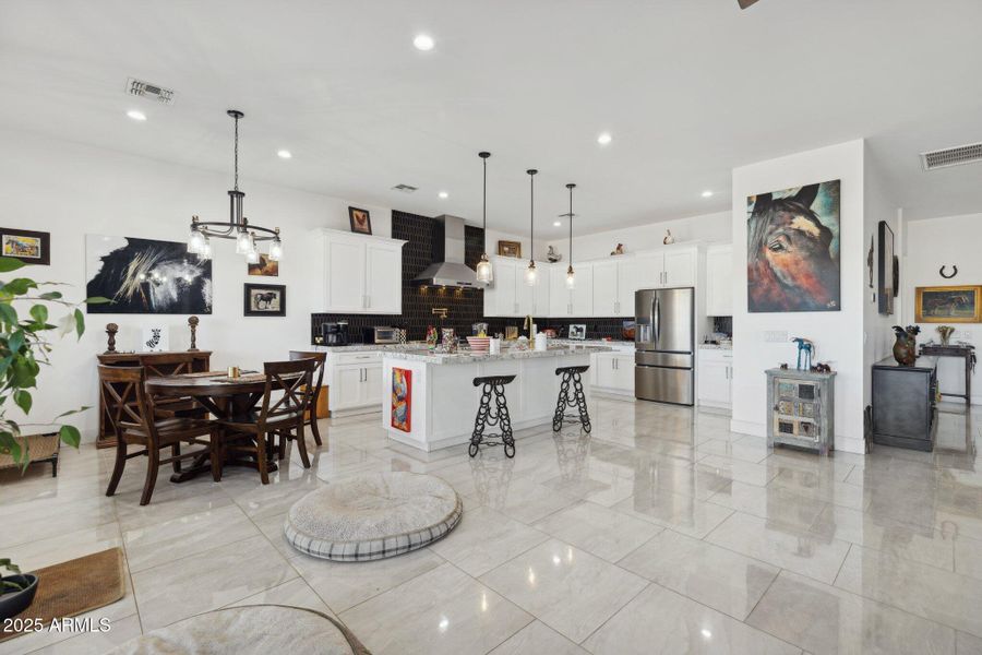 23-web-or-mls-6786-w-palomino-wy 23-web-or-mls-6786-w-palomino-wy