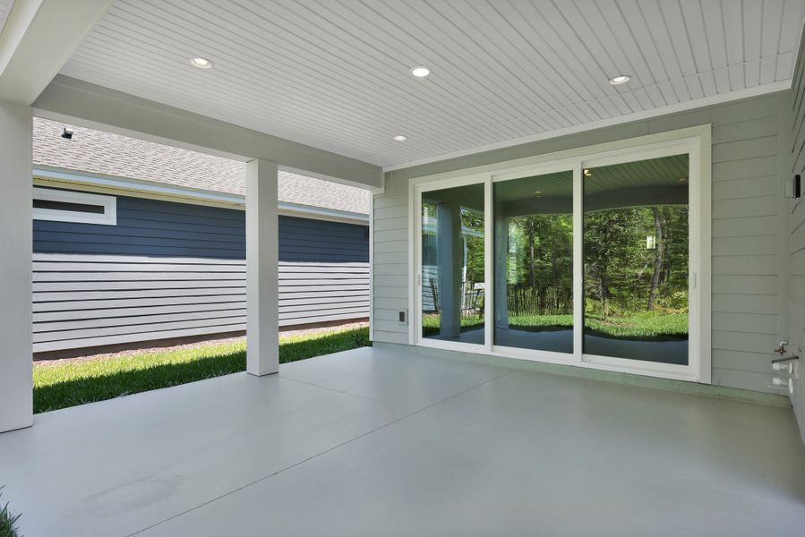 Representative exterior details of a home built from the Miramar by Riverside Homes in Mariposa at EverRange, Jacksonville (Image 35).