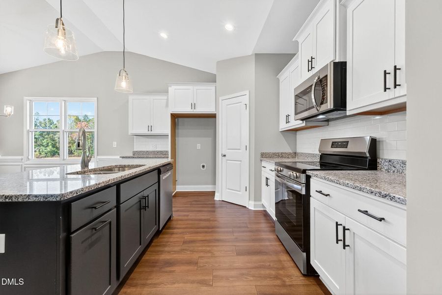 20-web-or-mls-DSC00071-2 - Copy