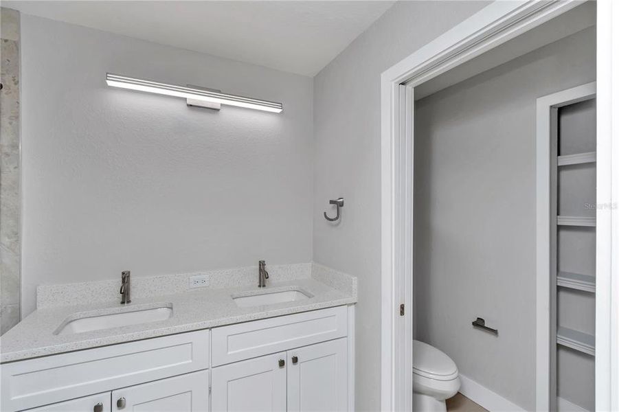 Image 27 of a home in .