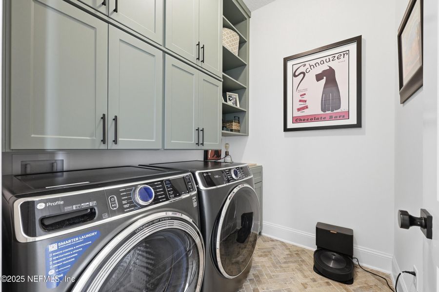 Furnished interior view inside a new home in , Ponte Vedra (Image 26).