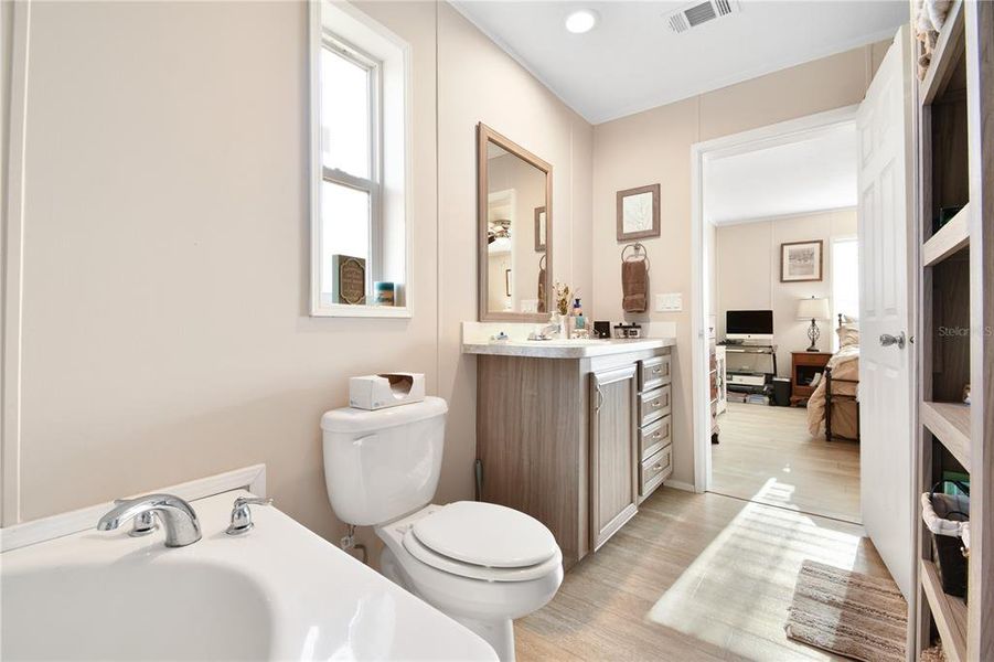 Furnished interior view inside a new home in , Ona (Image 14).