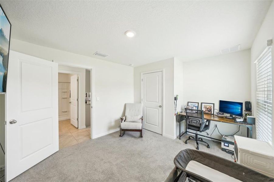 Furnished interior view inside a new home in Ridgewood, Riverview (Image 9).
