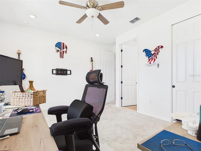 Furnished interior view inside a new home in , Ocala (Image 50).