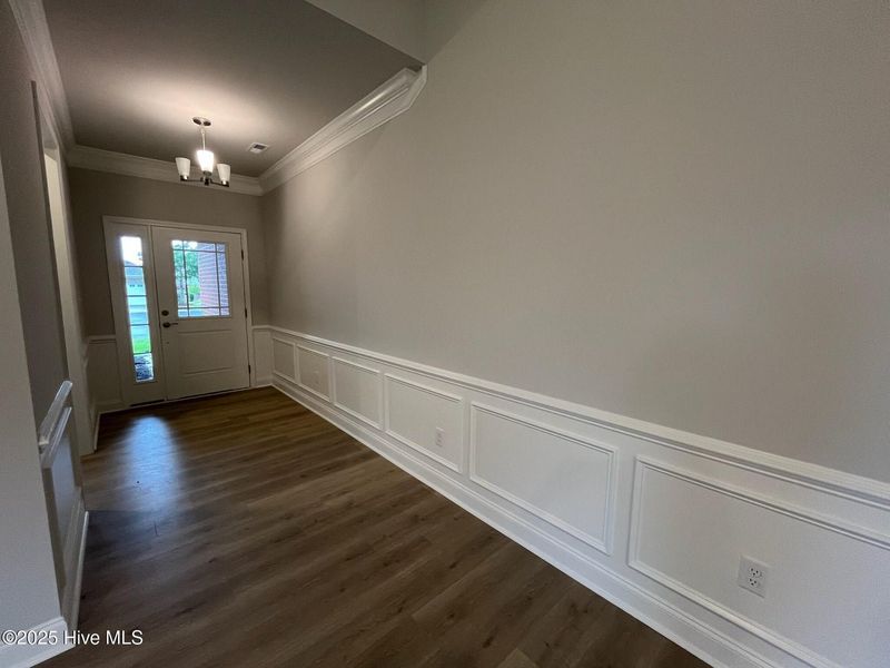 Spacious, unfurnished interior of a new home in Palmetto Creek, Bolivia (Image 10).
