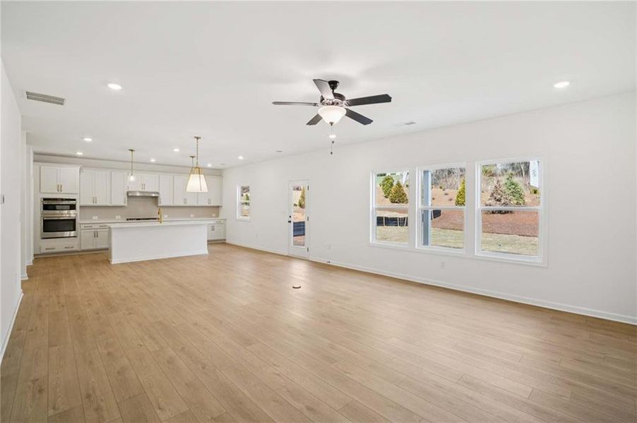 Spacious, unfurnished interior of a new home in Arbors at Richland Creek, Buford (Image 11).