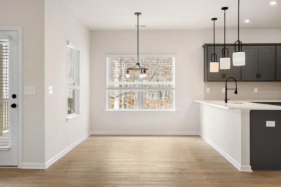 Spacious, unfurnished interior of a new home in Fair Oak, Calhoun (Image 19).