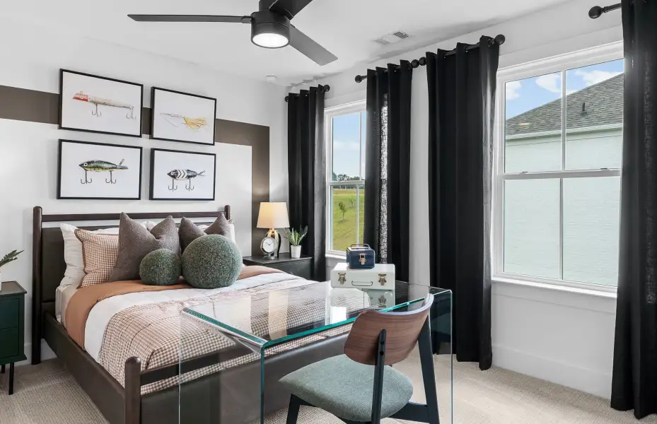 Representative furnished interior of a home built from the Newlyn by Pulte Homes in Stonehill, Howey-in-the-Hills (Image 6).