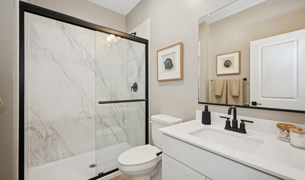 Extra Suite Bath