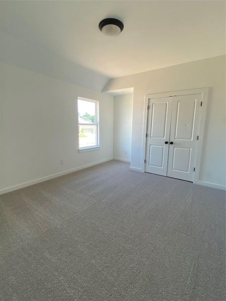 Spacious, unfurnished interior of a new home in Sauls Ranch East, Round Rock (Image 5).