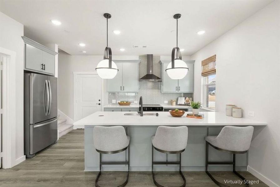 4602 White Buffalo kitchen vs Elm