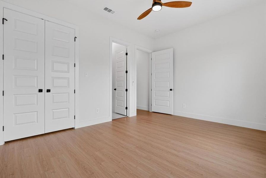 Spacious, unfurnished interior of a new home in , Forney (Image 29).