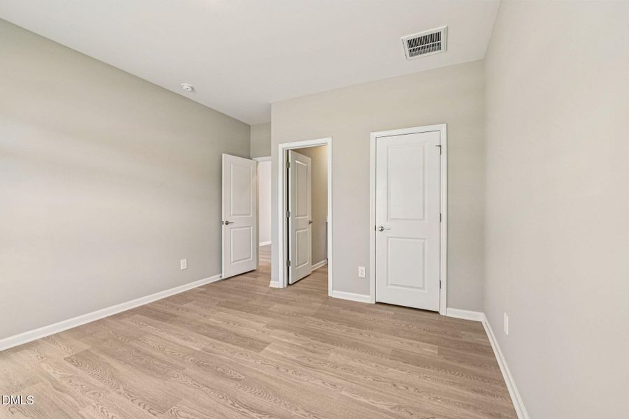 18-web-or-mls-Raleigh - Watkins Glen - 3 18-web-or-mls-Raleigh - Watkins Glen - 3