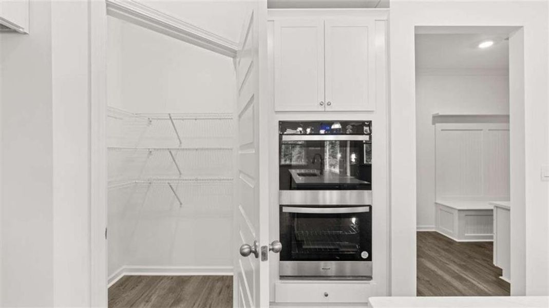 Furnished interior view inside a new home in Water Oak Estates, Lawrenceville (Image 10). Furnished interior view inside a new home in Water Oak Estates, Lawrenceville (Image 10).