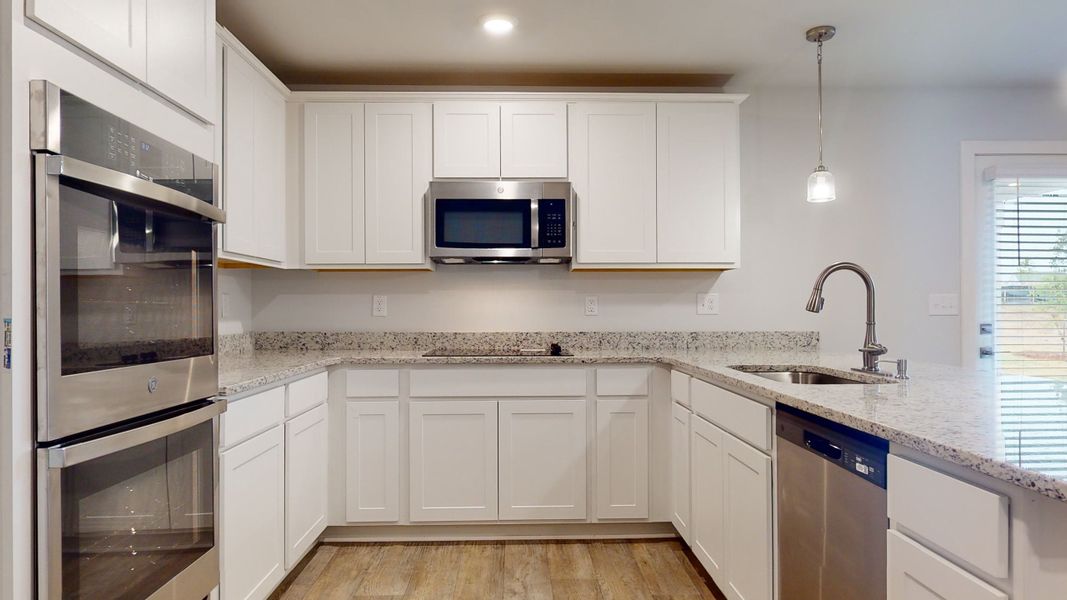 5br New Home in Fairburn, GA.  - Slide 17