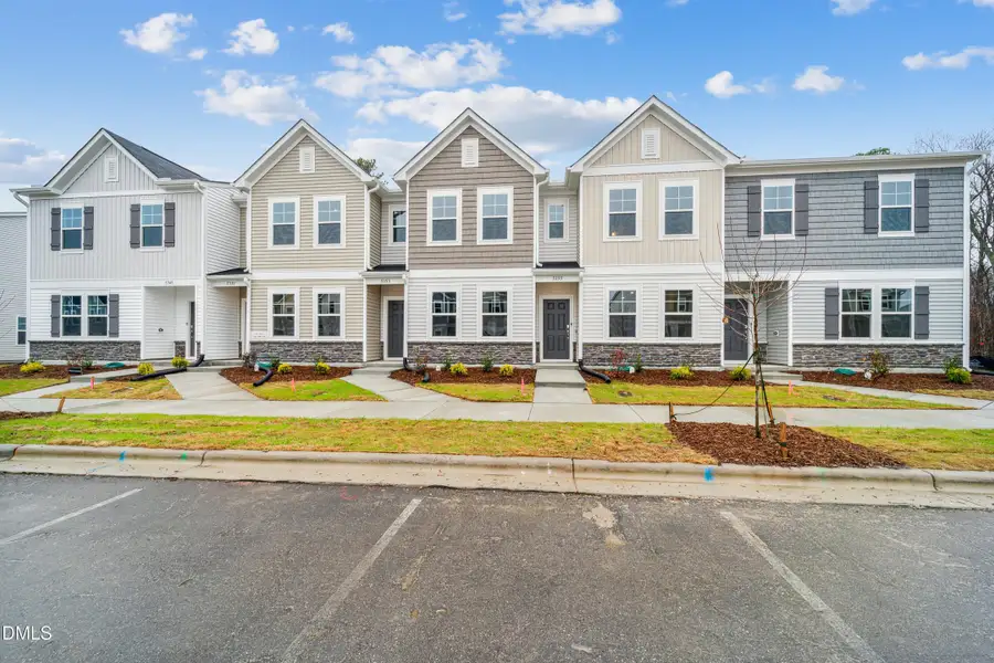 SUN_TraceOldeTowne_Pic_Meredith_03 SUN_TraceOldeTowne_Pic_Meredith_03