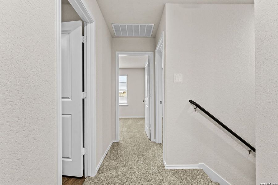 Spacious, unfurnished interior of a new home in Redbird Ranch, San Antonio (Image 13).