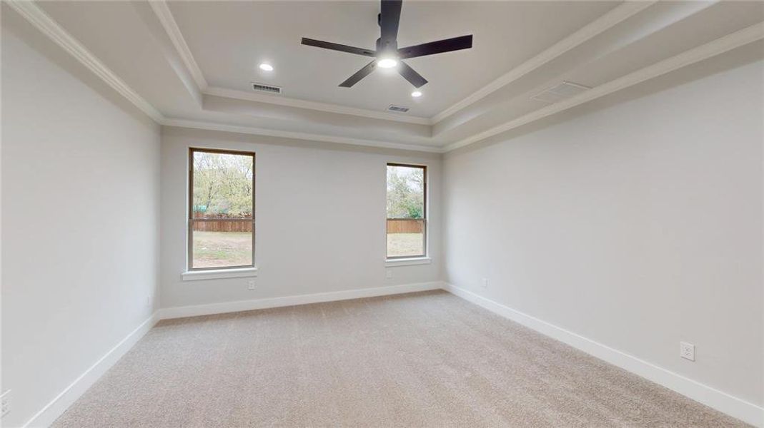Spacious, unfurnished interior of a new home in , Denton (Image 18).