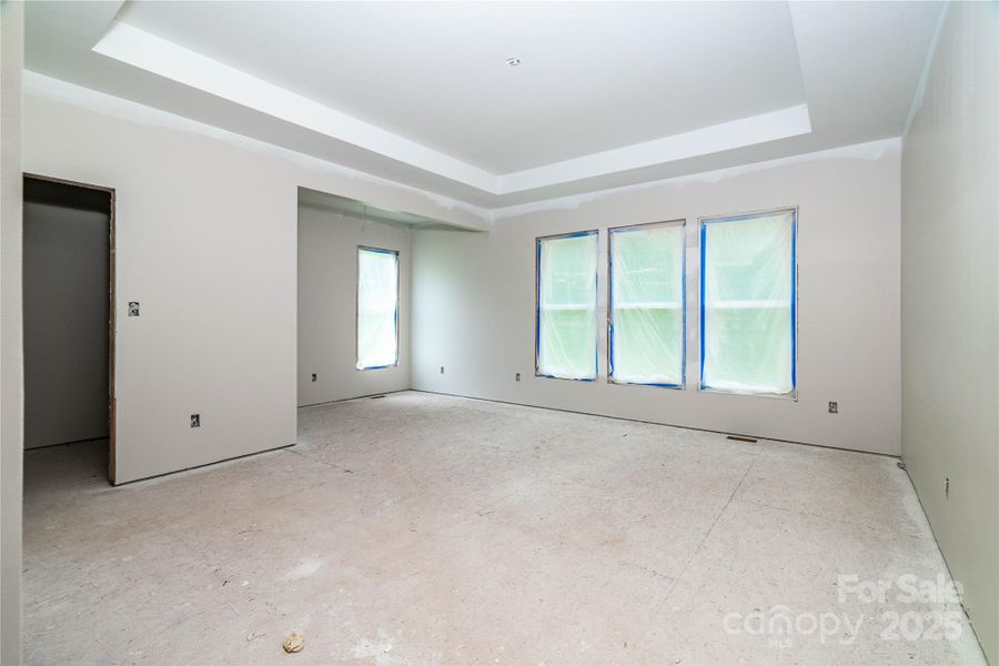 Spacious, unfurnished interior of a new home in , Dallas (Image 4). Spacious, unfurnished interior of a new home in , Dallas (Image 4).