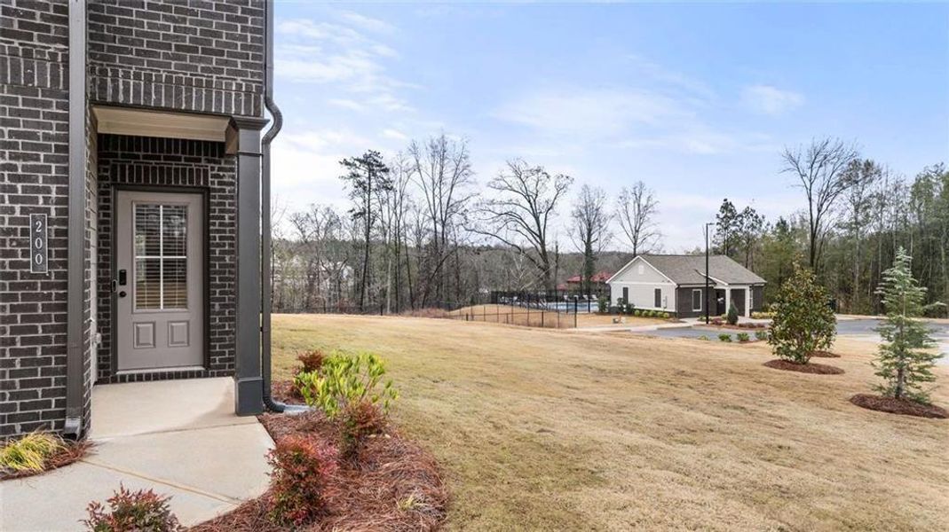Exterior details and patio area of a home in Reeves Park, Stockbridge (Image 3).