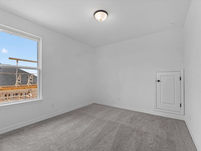 Spacious, unfurnished interior of a new home in Wildrye, Waller (Image 23).
