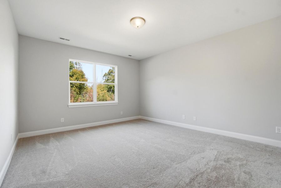 Spacious, unfurnished interior of a new home in The Meadows at Laurelbrook, Sherrills Ford (Image 31).