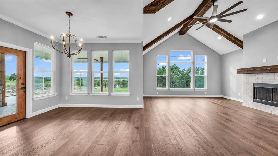 Spacious, unfurnished interior of a new home in Oak Water Ranch, Granbury (Image 21).