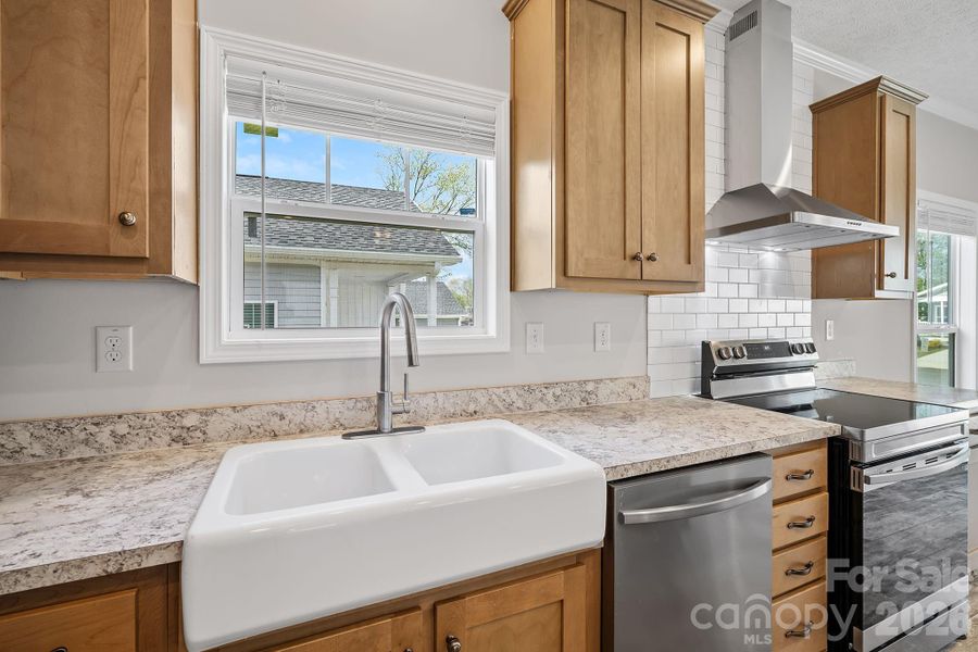 Furnished interior view inside a new home in , Asheville (Image 8).