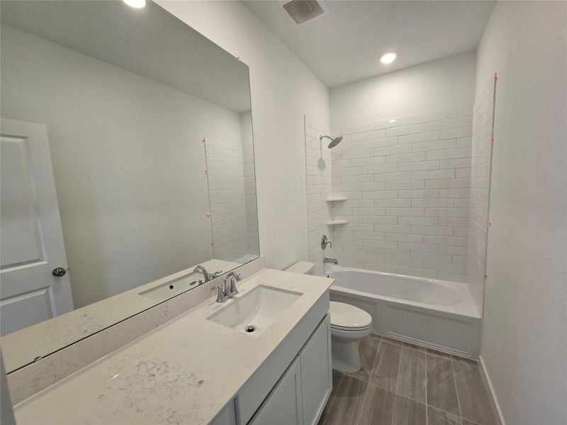 *Not actual home, pictures representative of same floor plan*