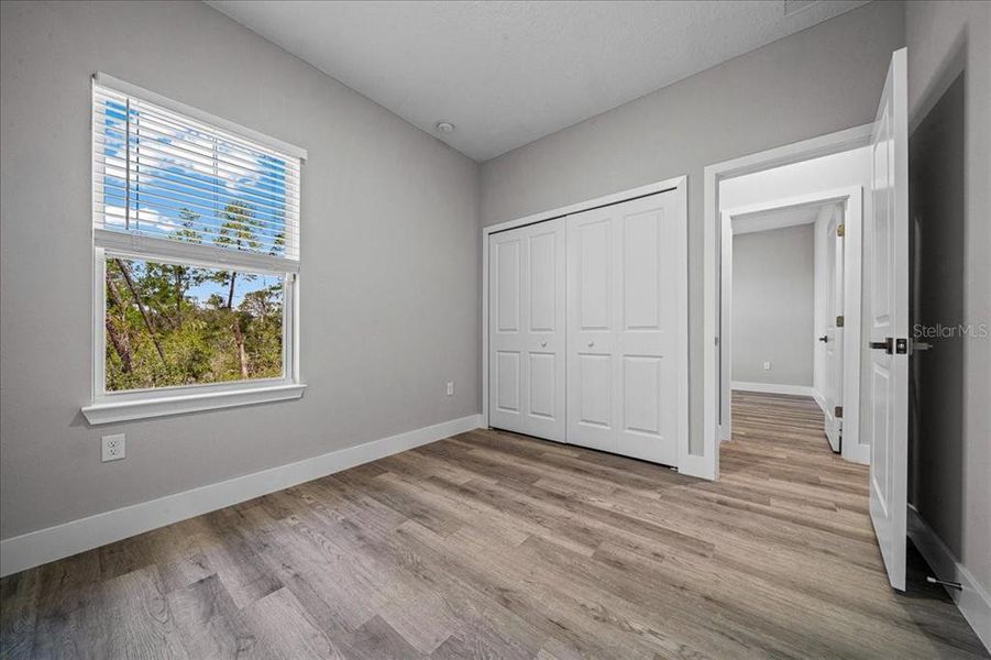 Spacious, unfurnished interior of a new home in , Ocala (Image 37).