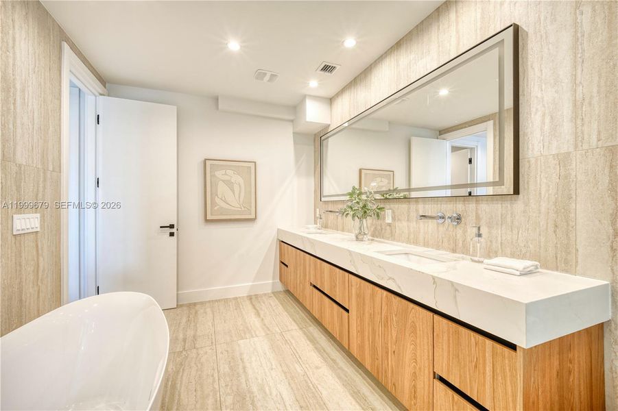 Furnished interior view inside a new home in , Fort Lauderdale (Image 37).