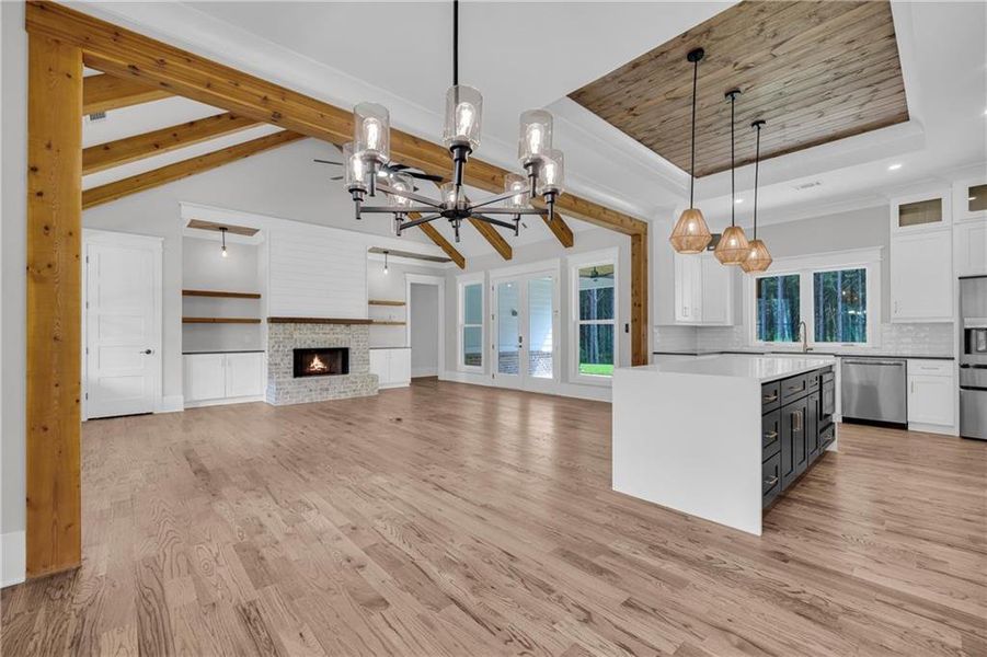 Spacious, unfurnished interior of a new home in , Monroe (Image 91).